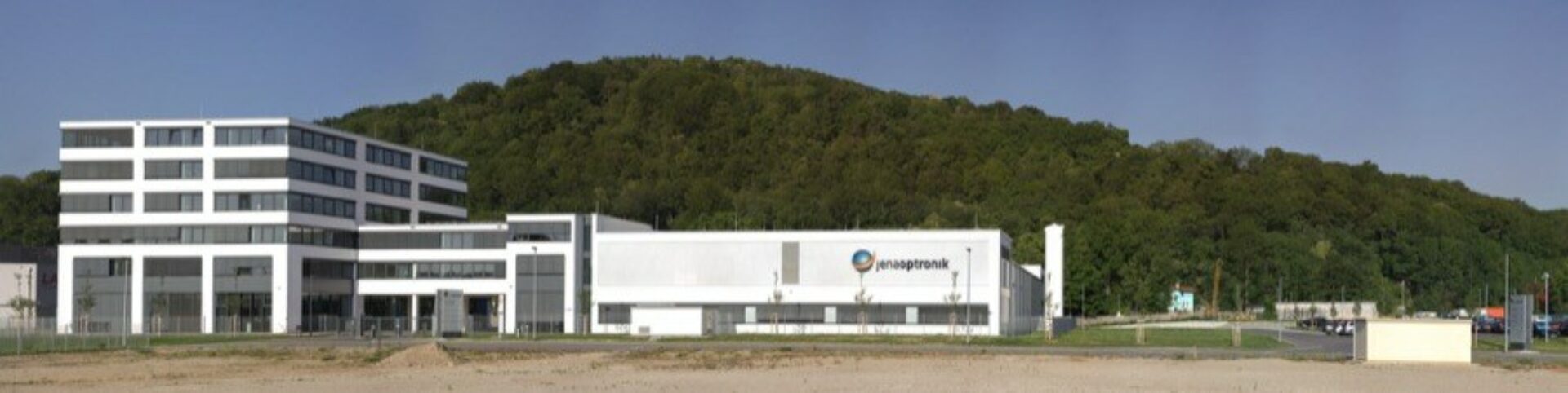 Neubau Büro und Reinraum-Fertigungshalle in Jena1130