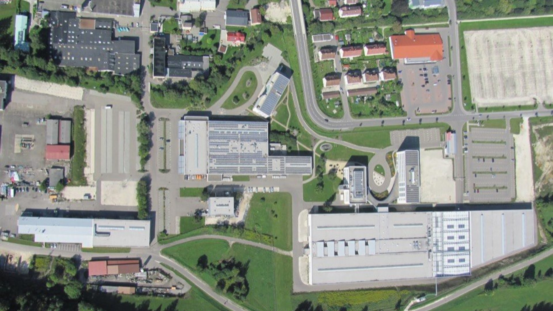 Centrotherm – Neubau Büro- und Produktionsbereich Halbleiter- und PV-Industrie